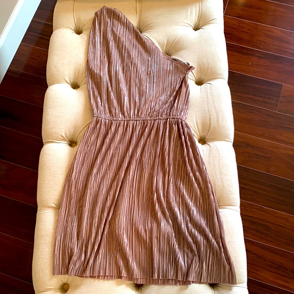 BCBGeneration cocktail one shoulder strap dress